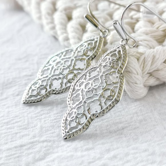 Authentic Kendra Scott Abbie - Silver Drop Earrings - Picture 2 of 3